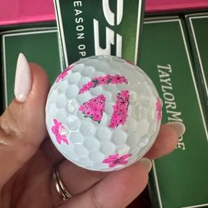 Taylor Made Masters Augusta National 2023 Exclusive Azalea Golf Ball